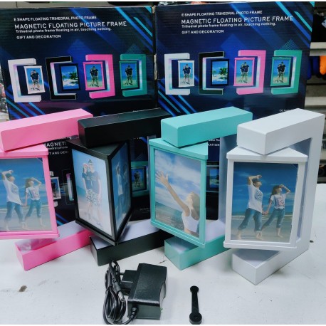 Левитационная фоторамка-ночник ТРЕУГОЛЬНИК, 3 фото  оптом-1