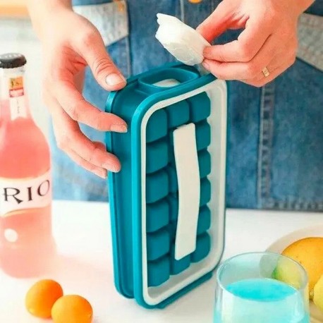 Форма-контейнер ICE CUBE TRAY для льда  оптом-10