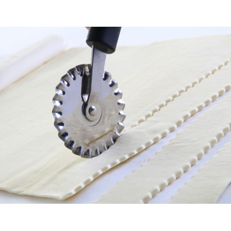 Волнистый круглый нож для чебуреков из нержавеющей стали  оптом-3